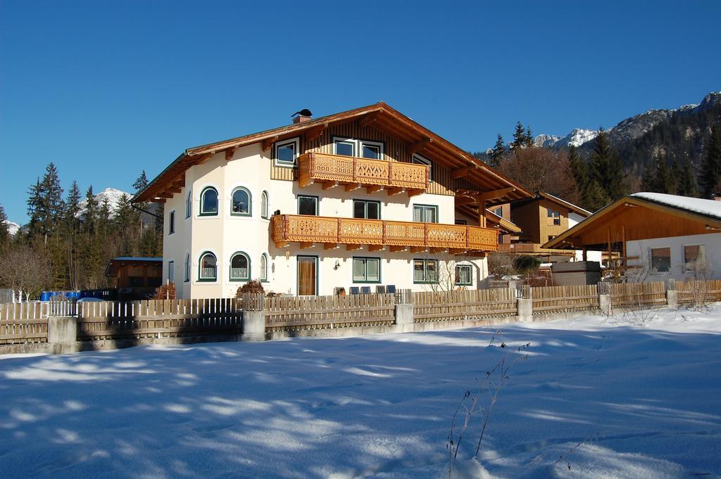 Landhaus Brugger Apartment Saalfelden Bilik gambar