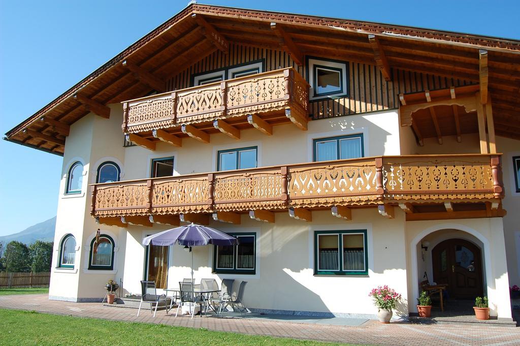 Landhaus Brugger Apartment Saalfelden Bilik gambar